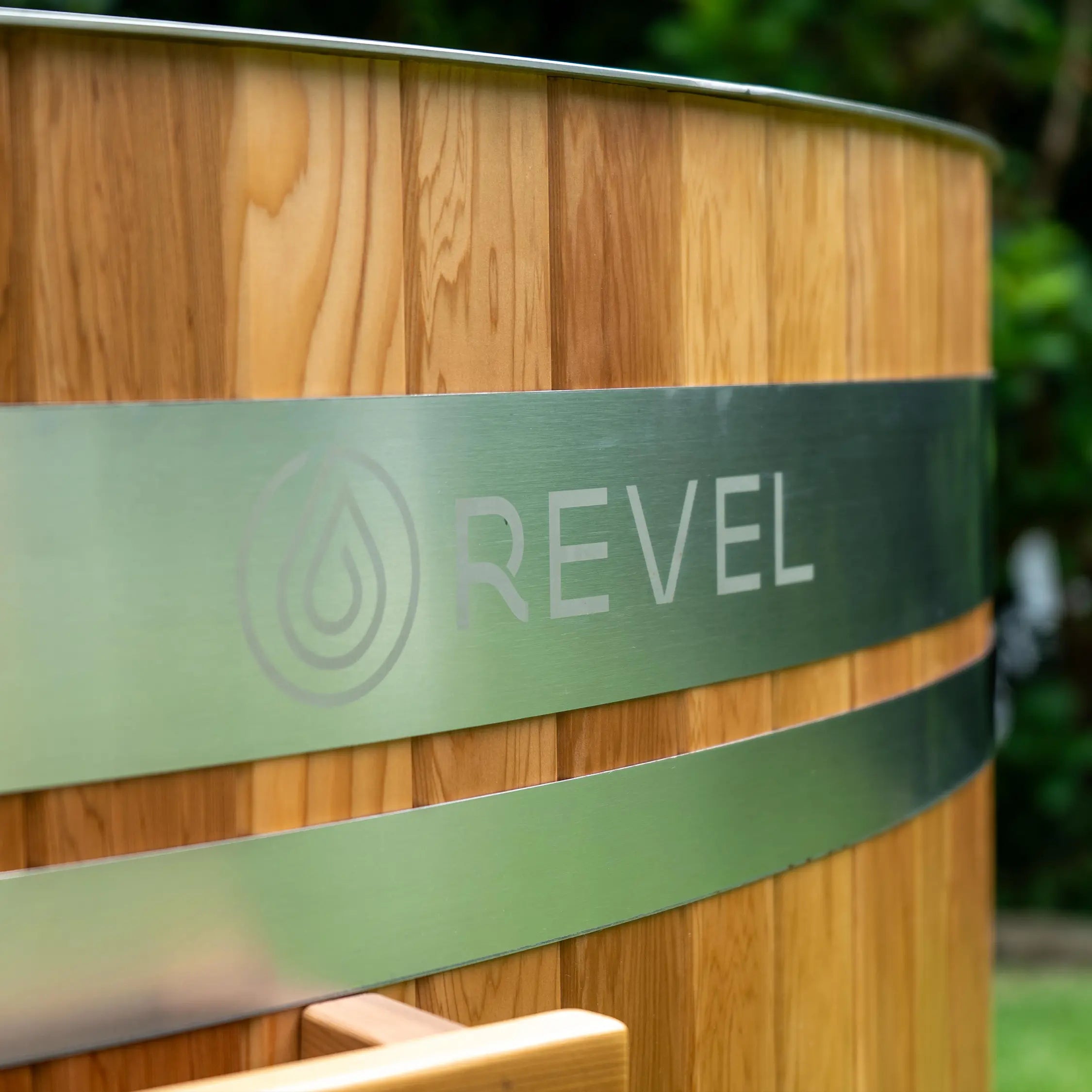 Revel Glacier Solo - Premium Cedar Ice Bath Revel Saunas