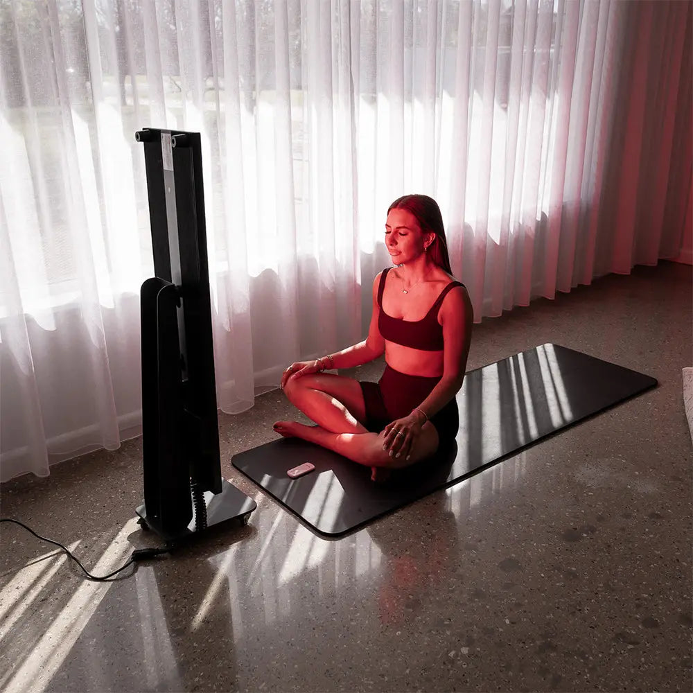 Revel Helio Red Light & Stand Revel Saunas