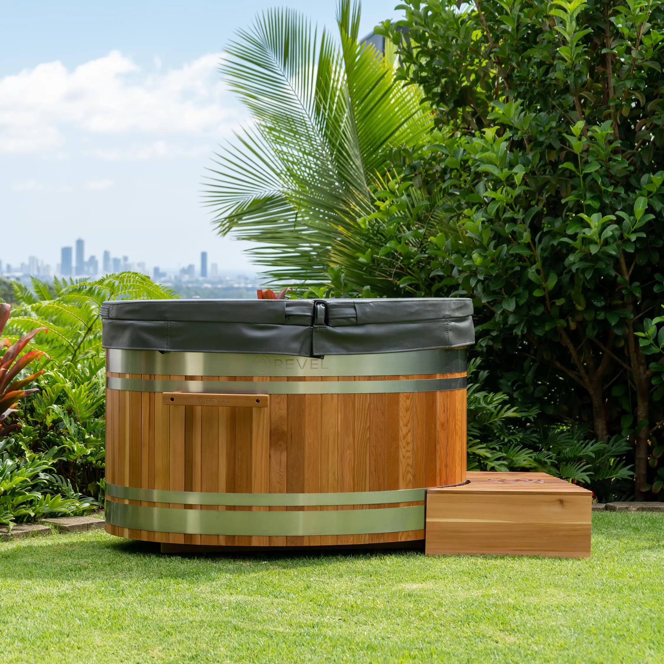 Revel Glacier Solo - Premium Cedar Ice Bath Revel Saunas